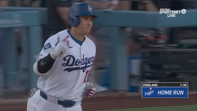 Ohtani étire les bras vers le champ opposé pour son 19e