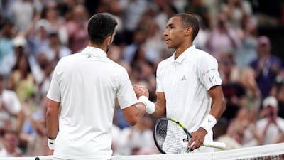 Djokovic remporte un duel mémorable face à Auger-Aliassime