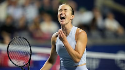 Svitolina domine après avoir échappé la 1re manche