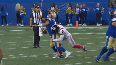 Zach Collaros plaqué violemment à son retour