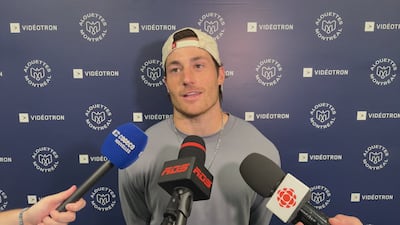 « Si je peux atteindre les 1000 verges en 10 matchs, ça serait génial »