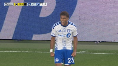 Une bombe et il marque, Streit!