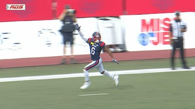 Tyson Philpot oublié dans le fond de la zone des buts