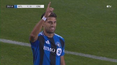 Une frappe imparable de Rios!
