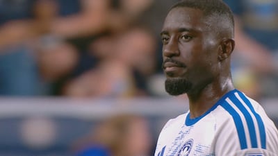Un penalty complètement raté par Owusu