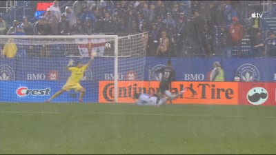 Abada réplique rapidement pour Charlotte